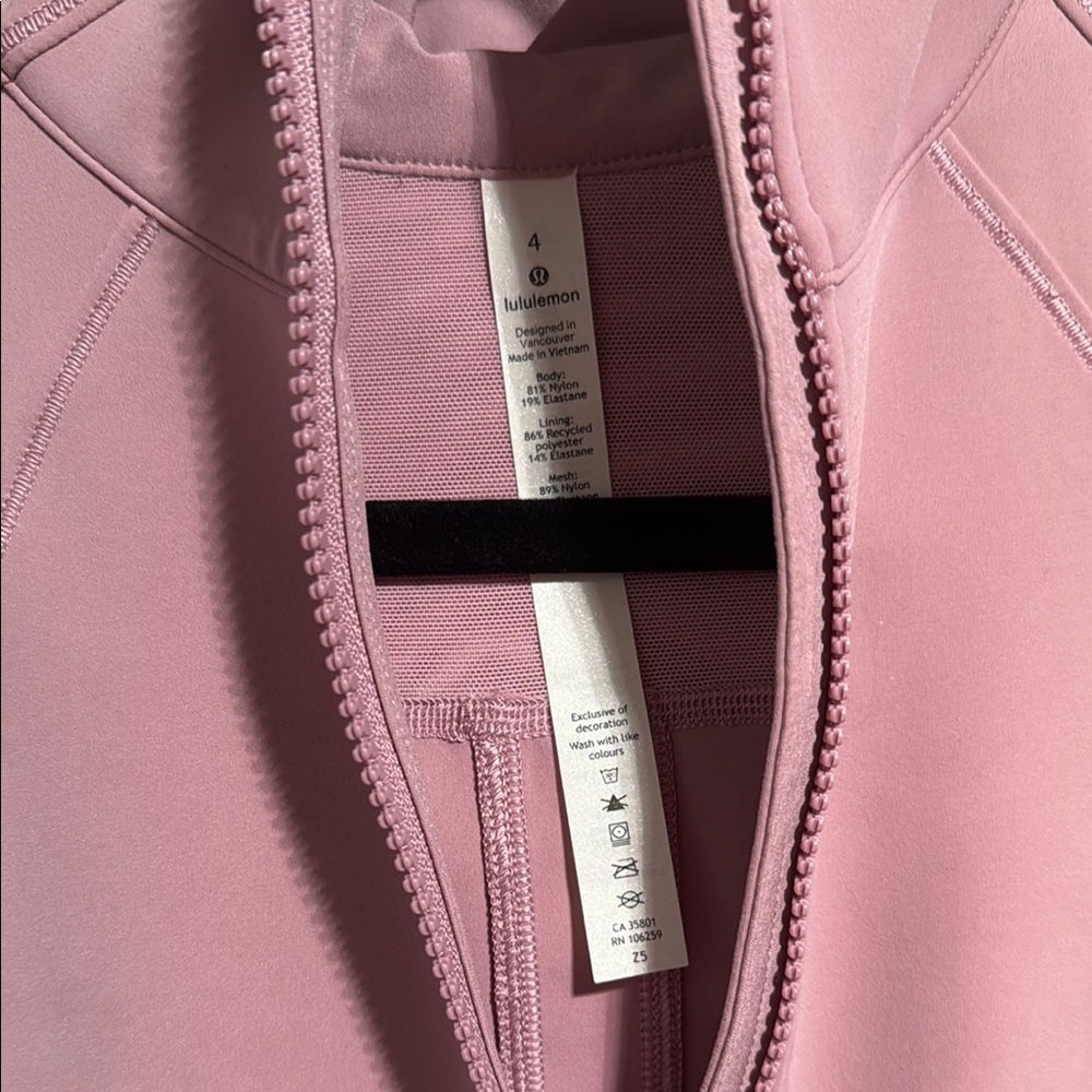 Lululemon Define Jacket - Taupe